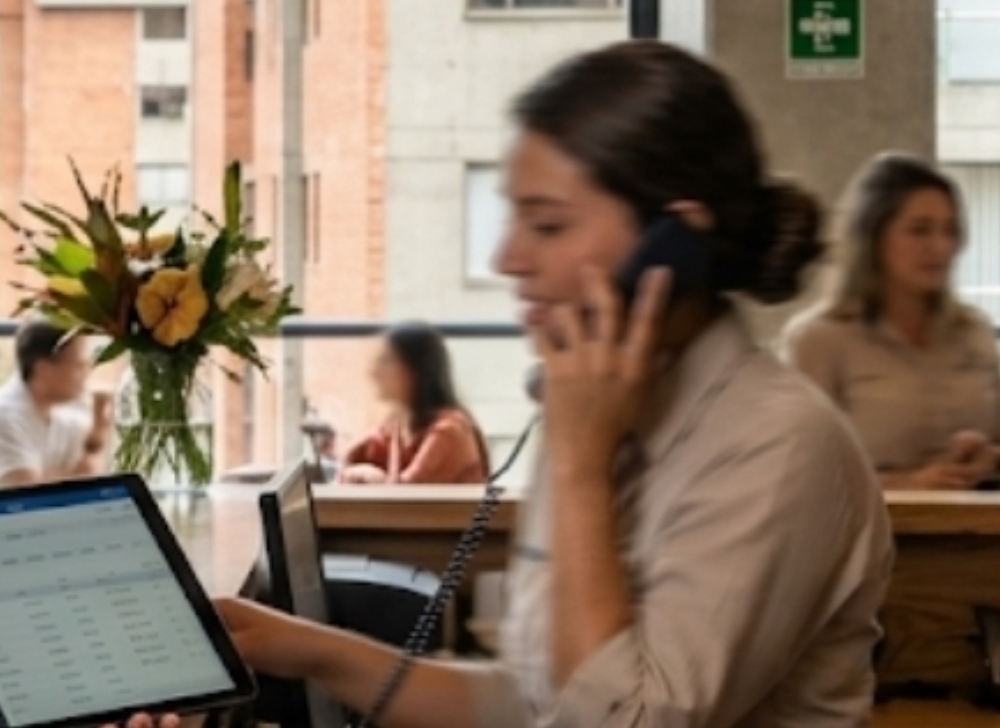 Asesor Comercial Administrativo y Cajero de Programas Académicos